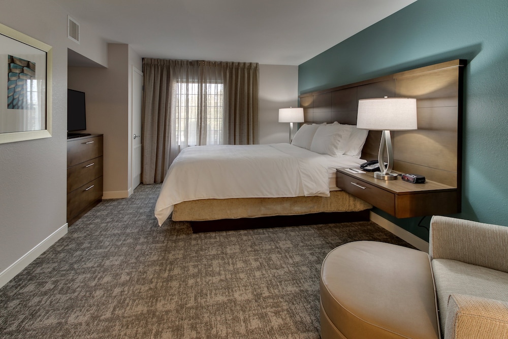 Suite, 1 Bedroom, Accessible Bathtub, Kitchen (Communications, Accessible Tub) - Photo 11