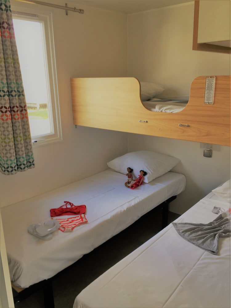 Comfort Mobile Home, 2 Bedrooms photo 1