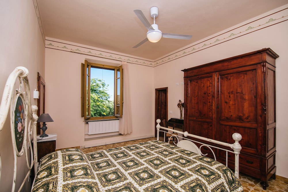 Double Room (Glicine) photo 1