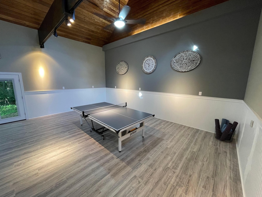 House, Multiple Beds (Hidden Harbor) photo 1