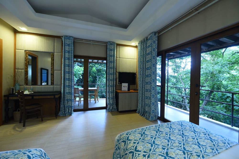 Hillside Cabana