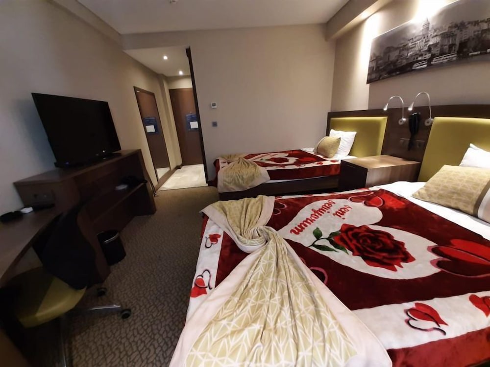 Standard Twin Room photo 3