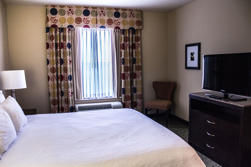 Studio, 1 King Bed, Kitchenette - Photo 2