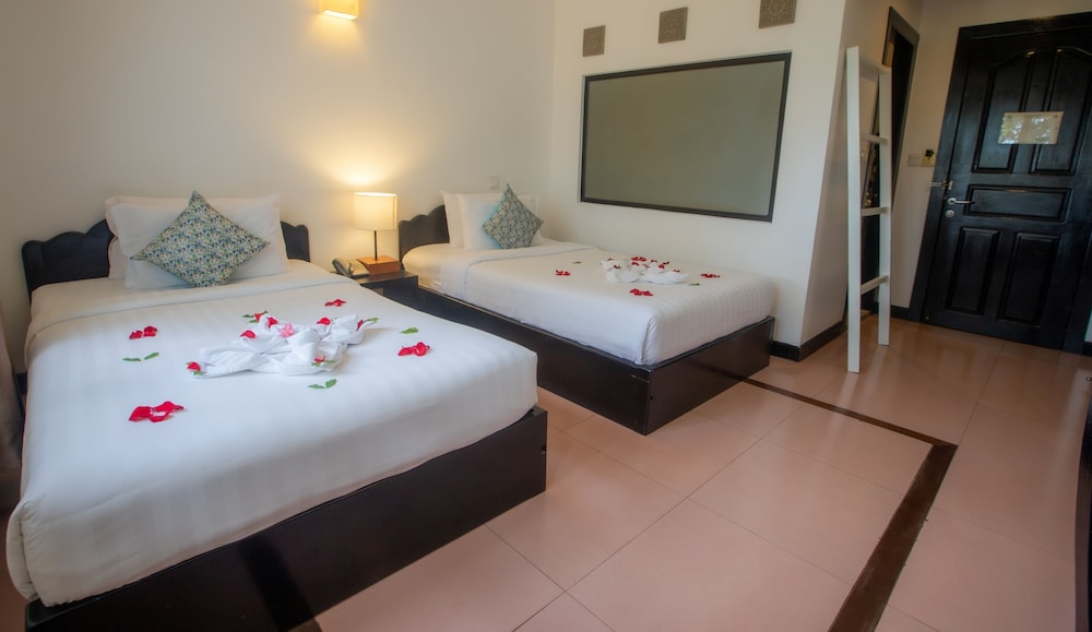 Deluxe Family, Double plus Single bed photo 3