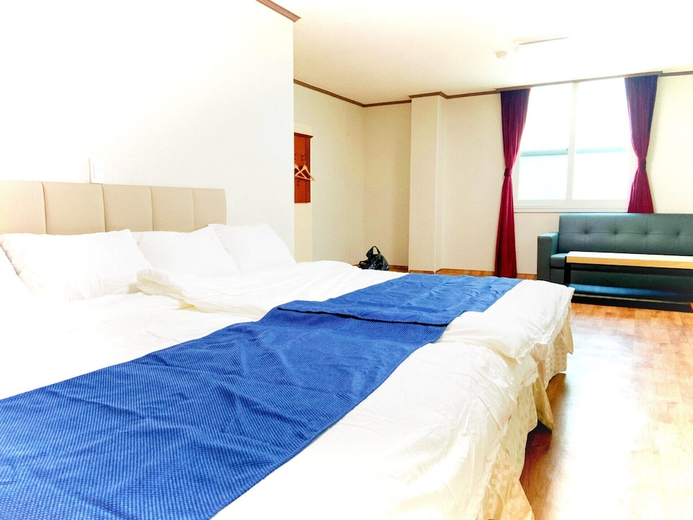 Standard Triple Room photo 2