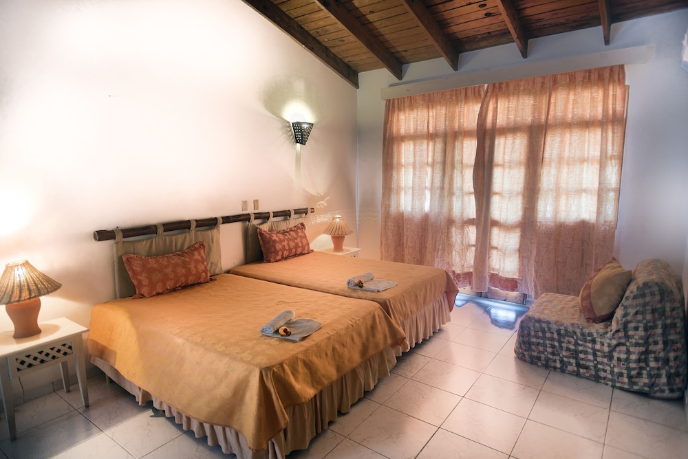 Triple Room N. 10