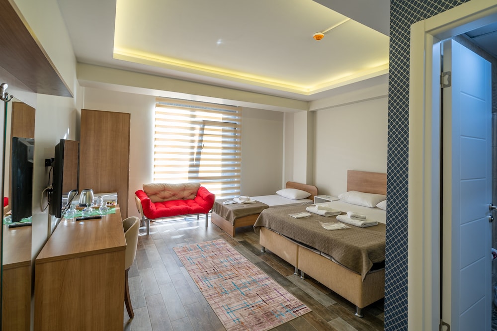 Classic Triple Room