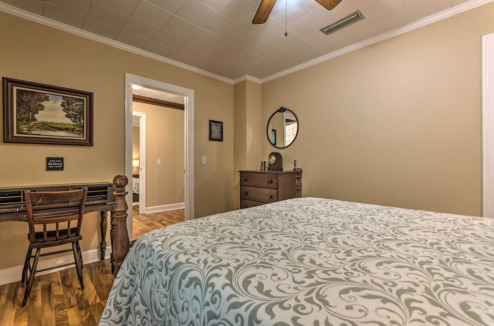 House (4 Bedrooms) photo 1