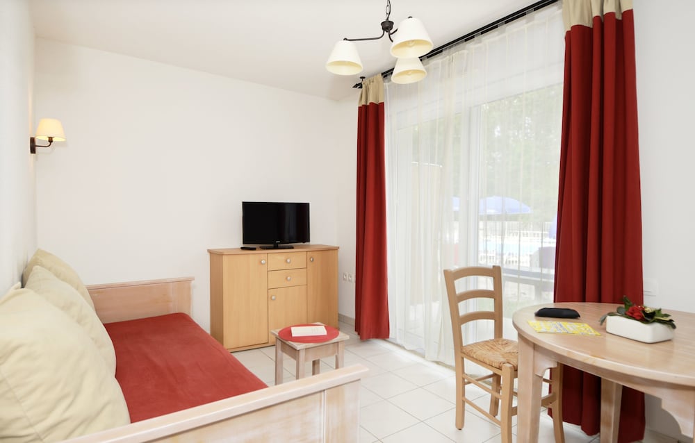 Apartment, 1 Bedroom photo 2