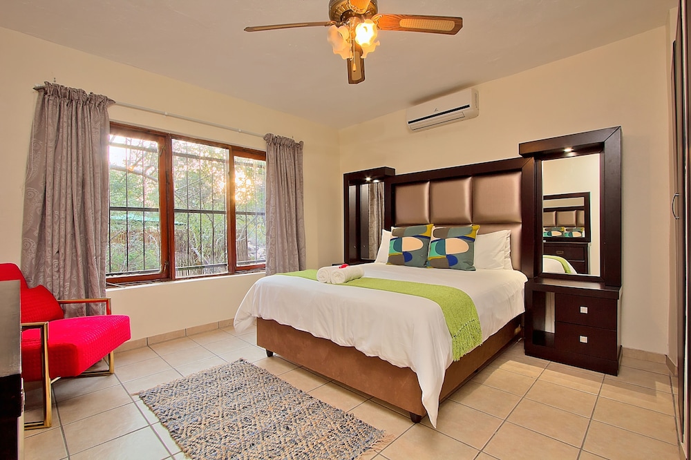 Family Residence Villa - Photo 1