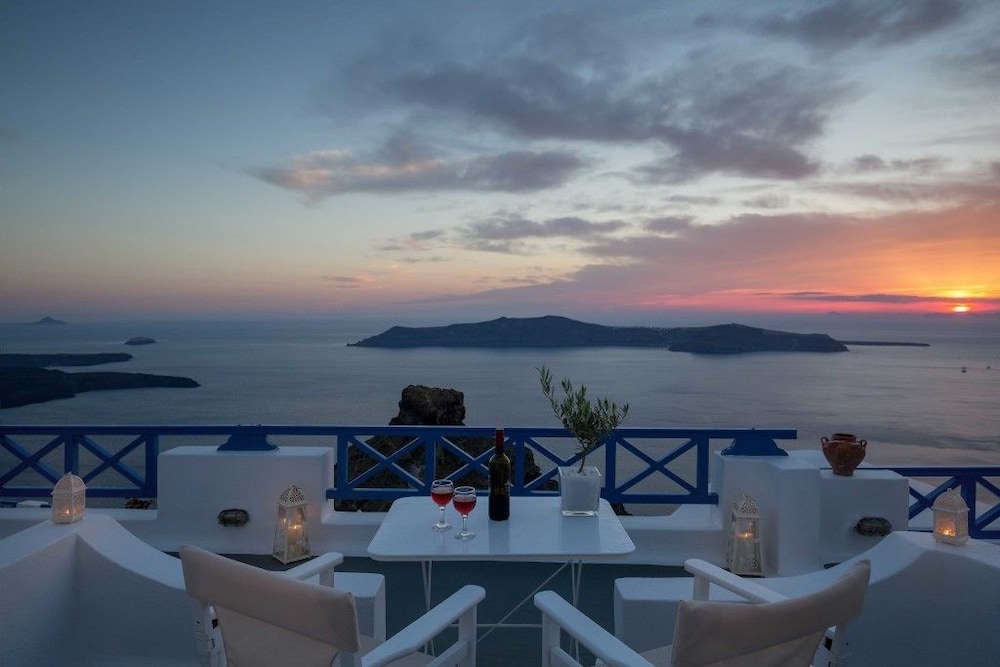 Superior Apartment with Caldera View - Photo 3