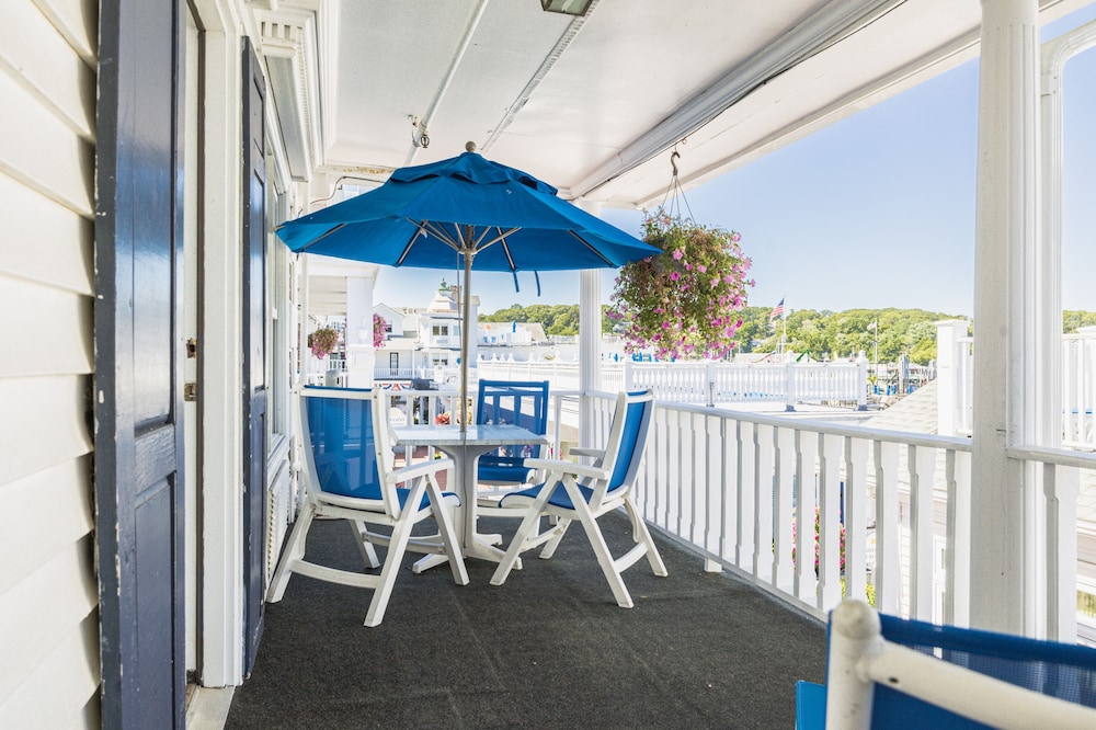 Double Waterview - Photo 12