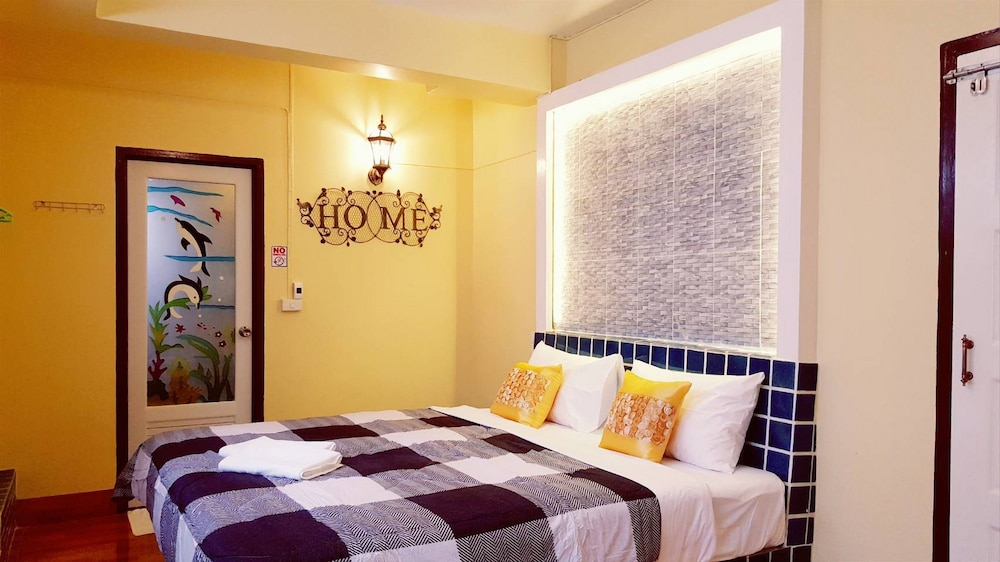 Standard Double or Twin Room photo 2