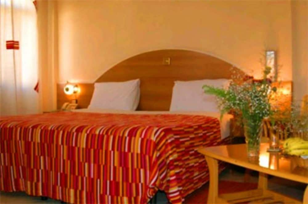 Standard Double Room photo 3