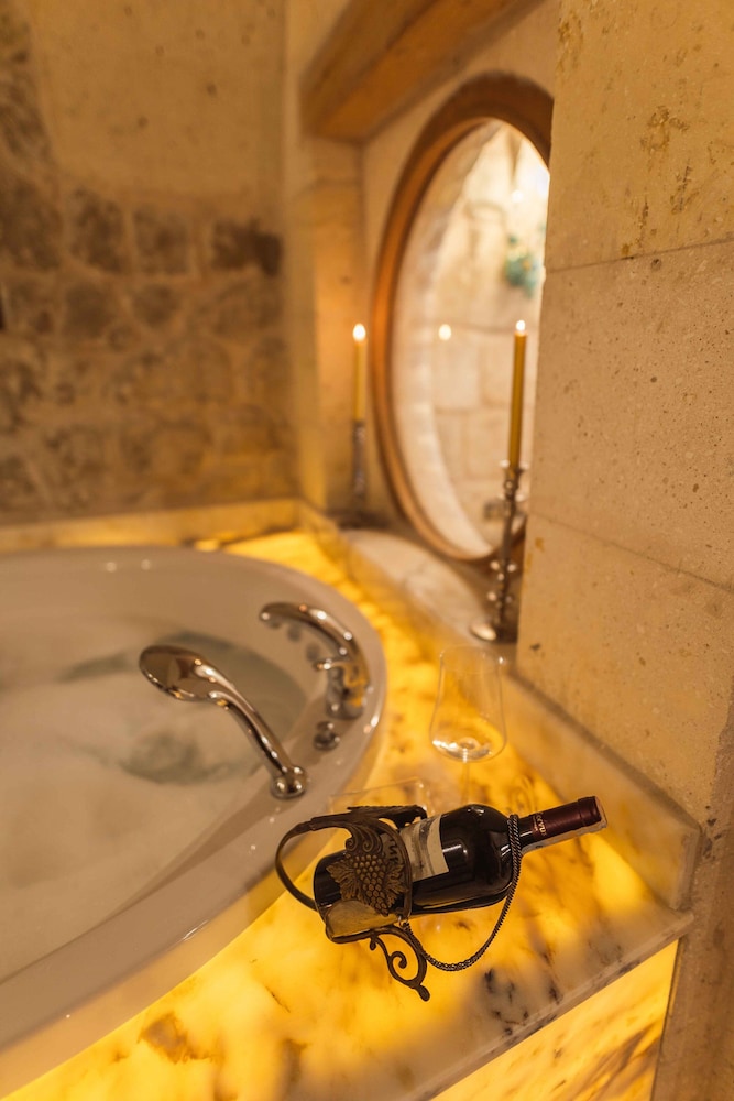 Jakuzili Suite - Photo 44