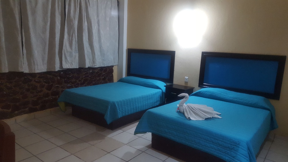 Double Room, 2 Double Beds photo 1