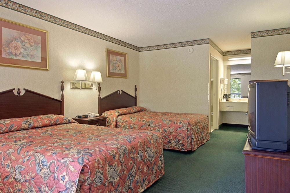 Double Room, 2 Double Beds - Photo 1