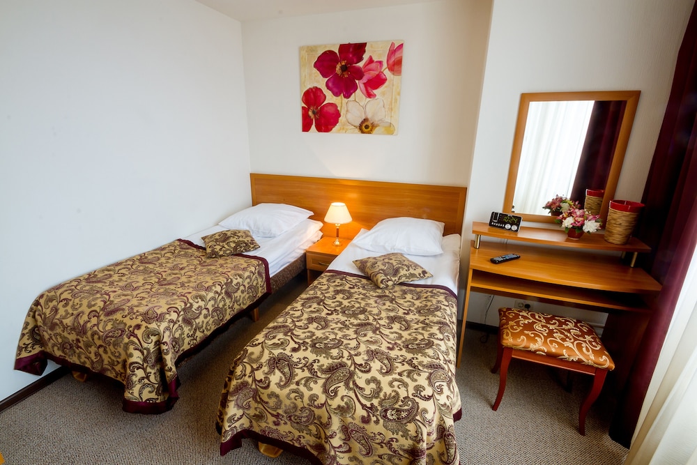 Comfort Room (c 2 односпальными кроватями) photo 1