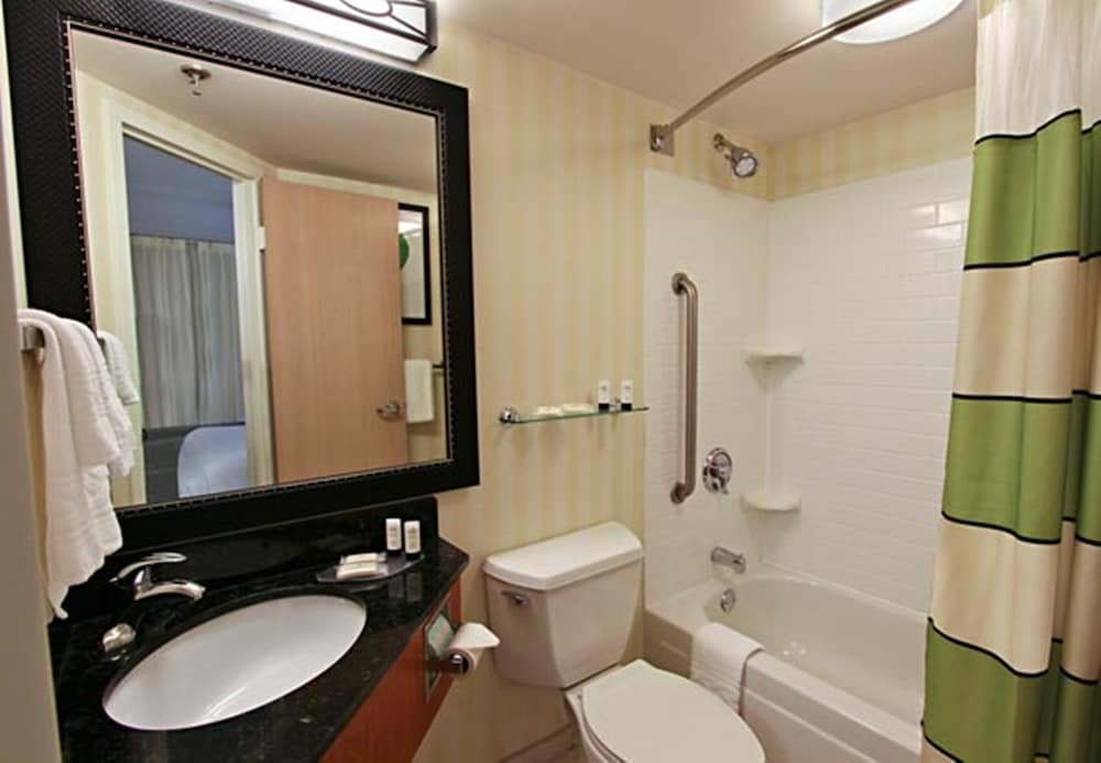 Executive Room, 1 King Bed photo 2