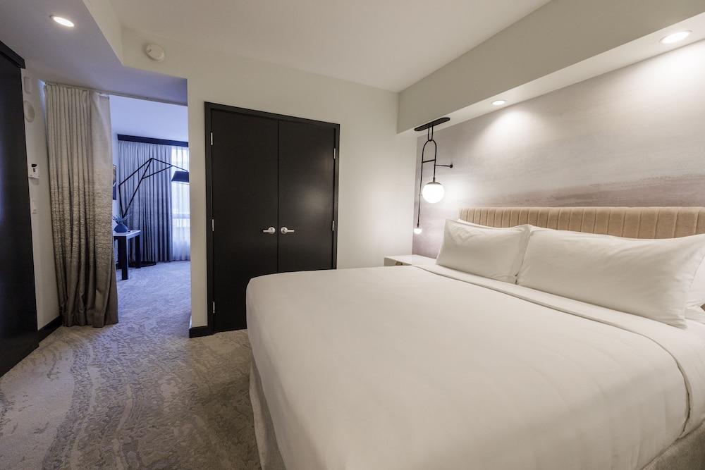 Grand Suite, 1 King Bed (Presidential)