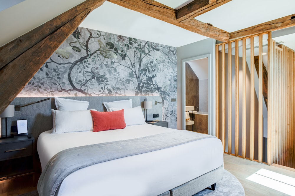 Duplex Suite with Loire View - Photo 7