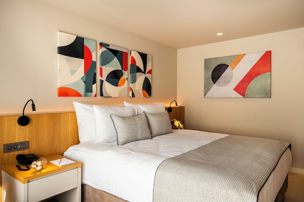 Economy Double Room, Non Smoking photo 3