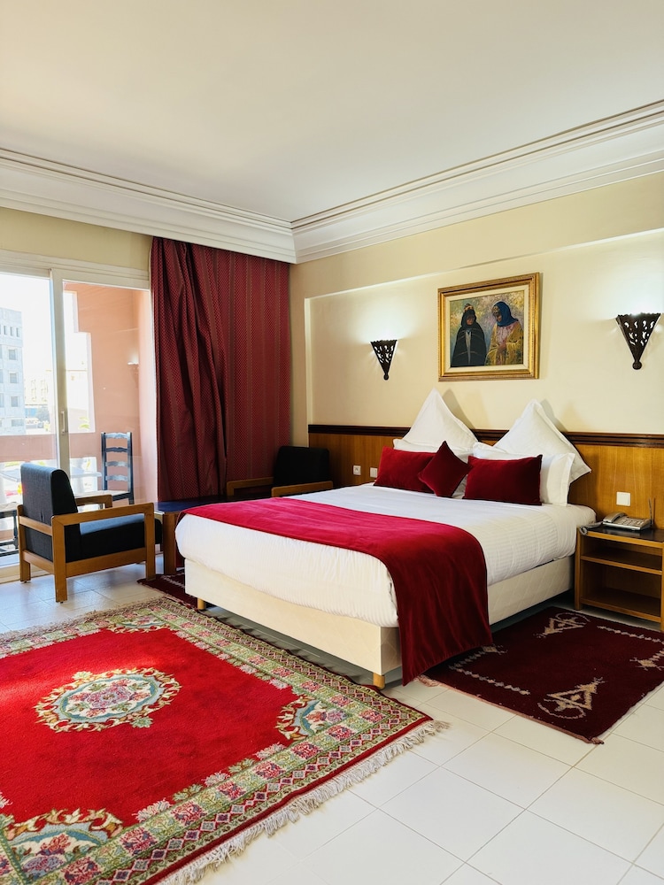 Junior Suite, City View