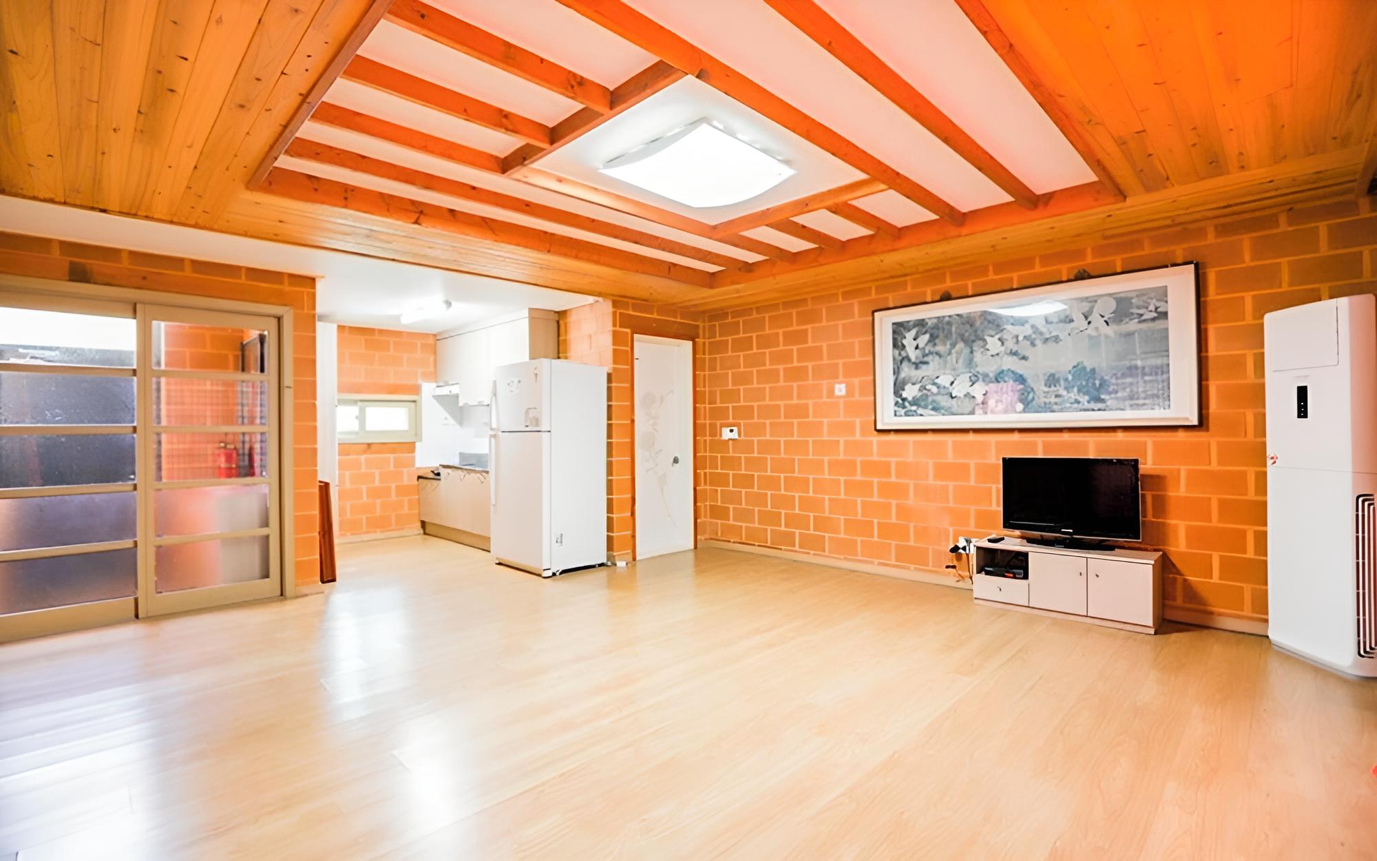 Room (Munjangdae (Unshared House)) photo 3