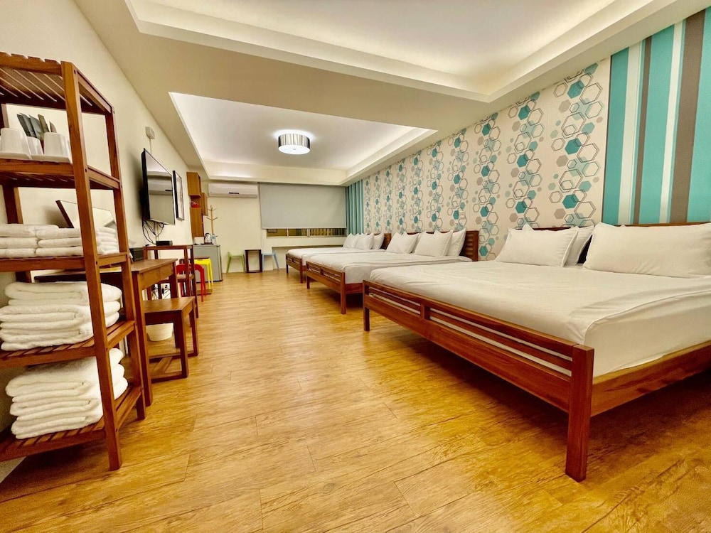 Family Room photo 2