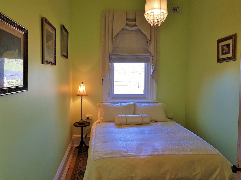 Maids Quarters photo 2