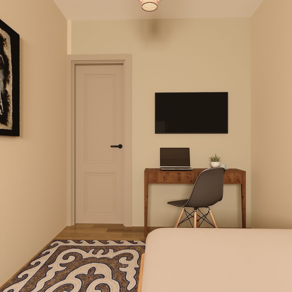 Standard Double Room photo 3
