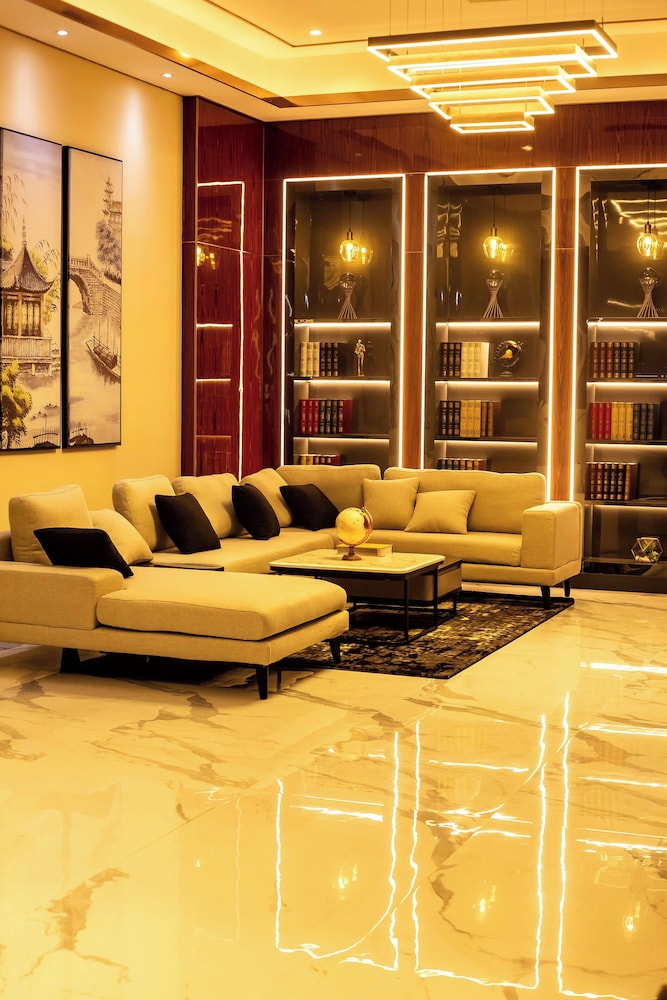 Junior Apartment