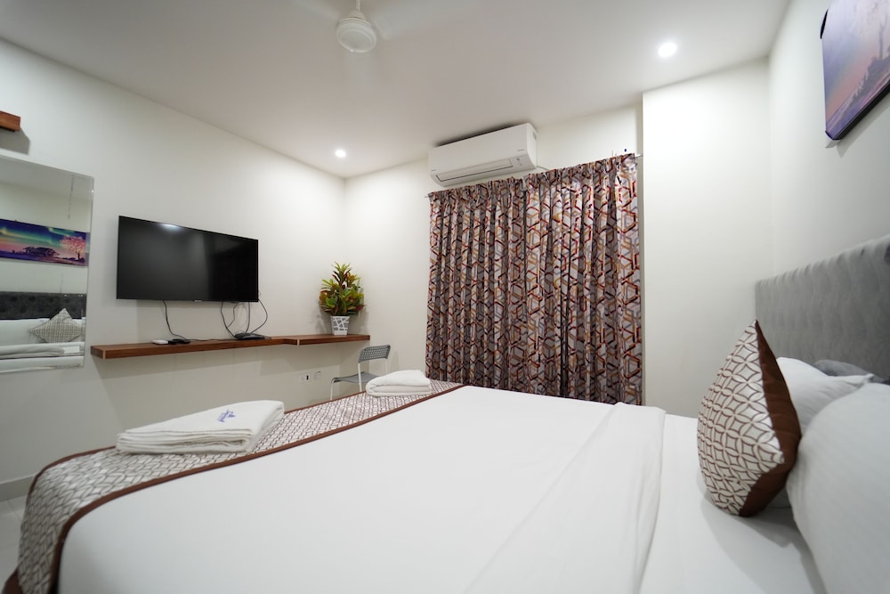 Deluxe Suite