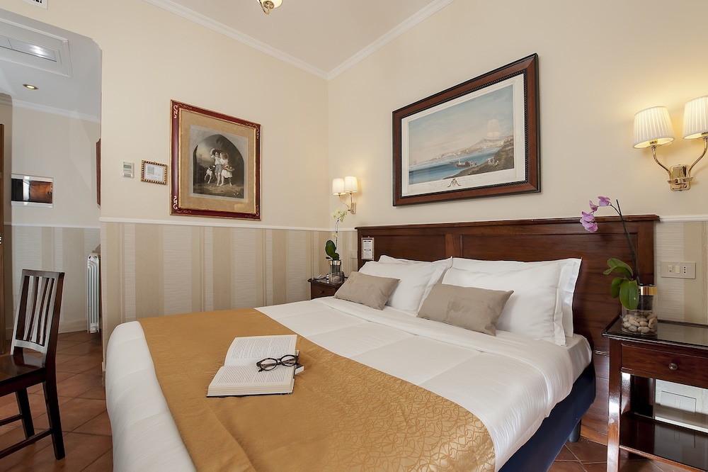 Classic Double or Twin Room, 1 Queen Bed