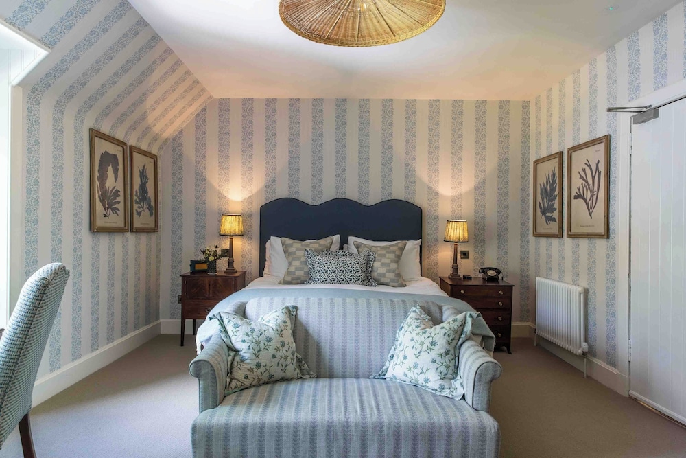 Cottage Room photo 1