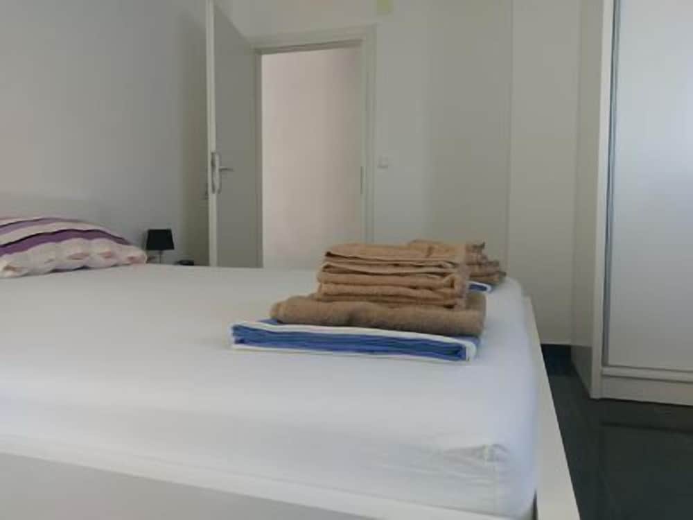 Deluxe Condo, 1 Bedroom, Sea Facing photo 1
