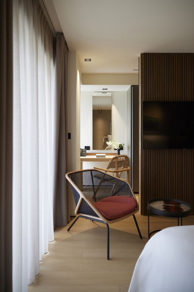One Bedroom Suite Urban View photo 3