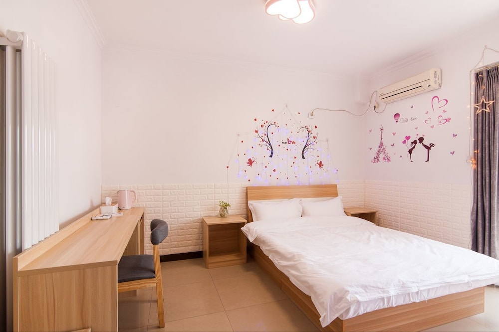 Economy Room photo 3