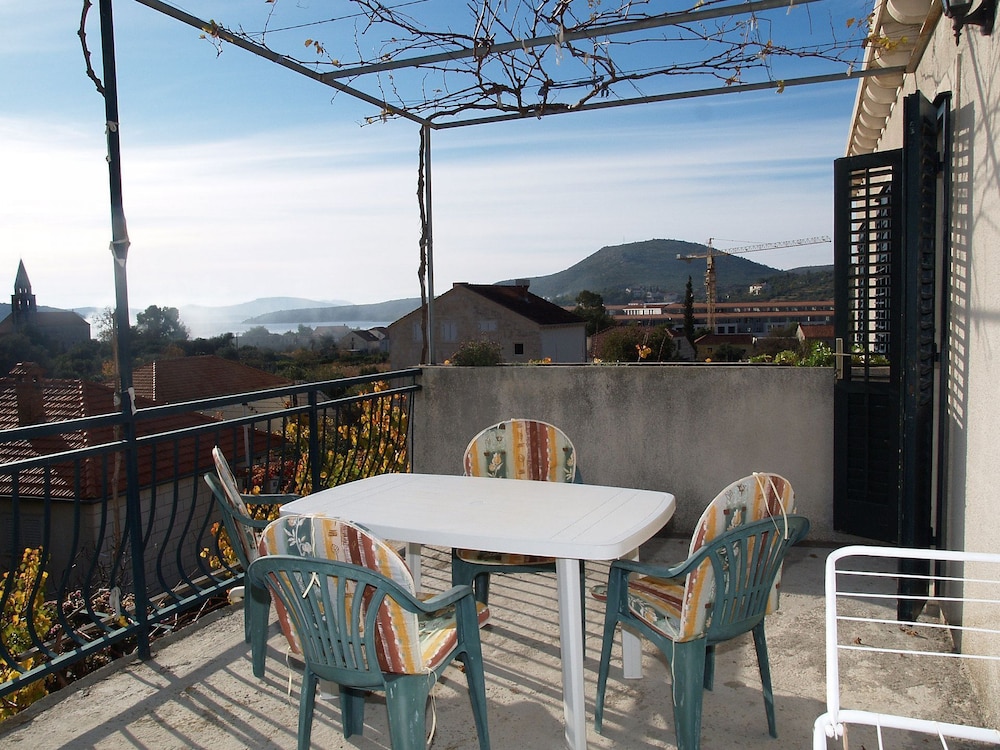 Apartment (Ančica - 200 M From Beach - A1(4+2)) photo 2