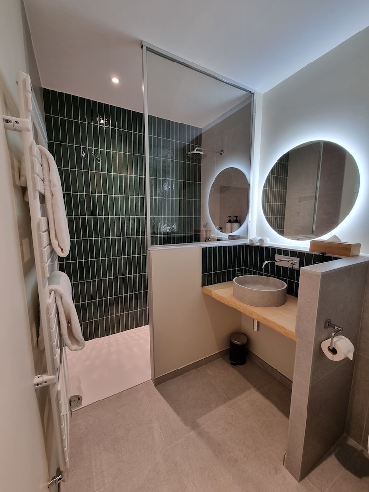 Superior Double Room - Photo 2