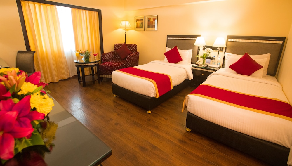 Deluxe Room, 2 Twin Beds - Photo 4