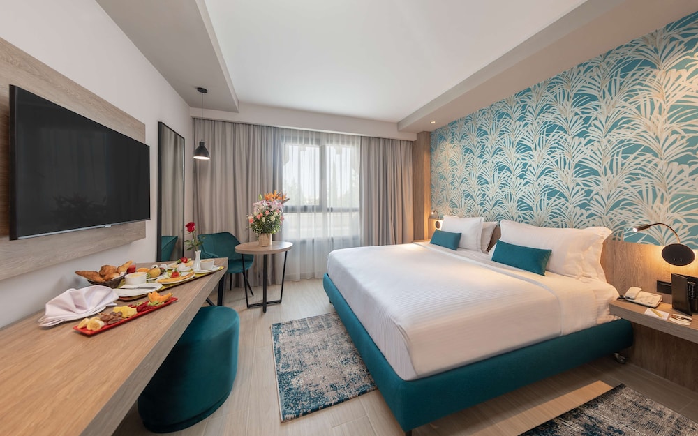 Suite, Multiple Beds - Photo 1