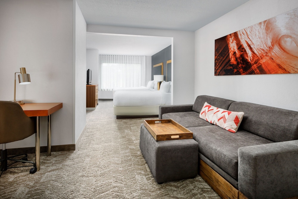 Suite, Multiple Beds (Mobility Accessible, Transfer Shower) - Photo 1