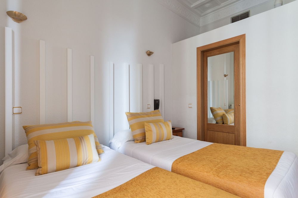 Habitación Estándar, 2 Camas Dobles