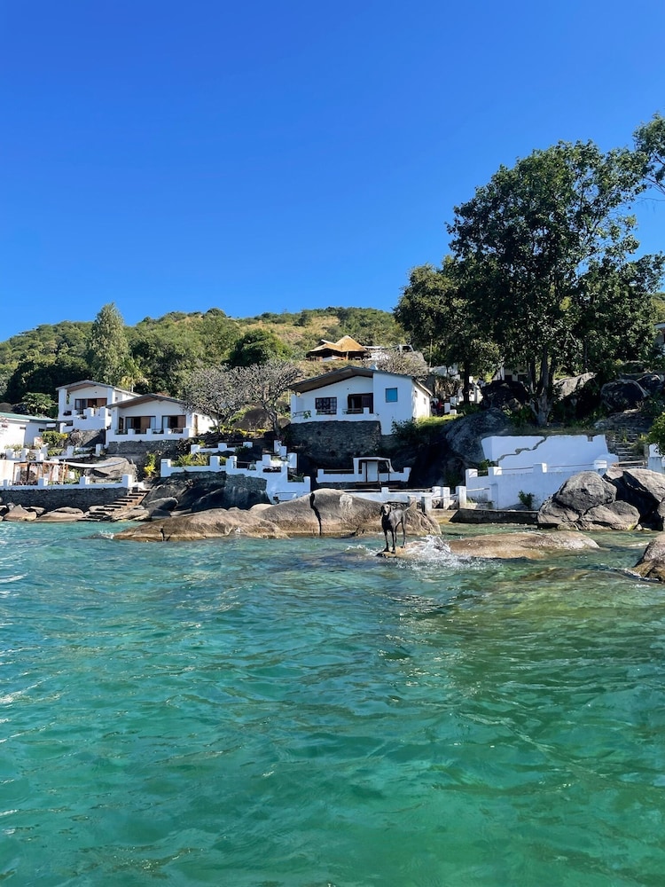 Panoramic Cottage, 1 Bedroom, Beach View photo 1