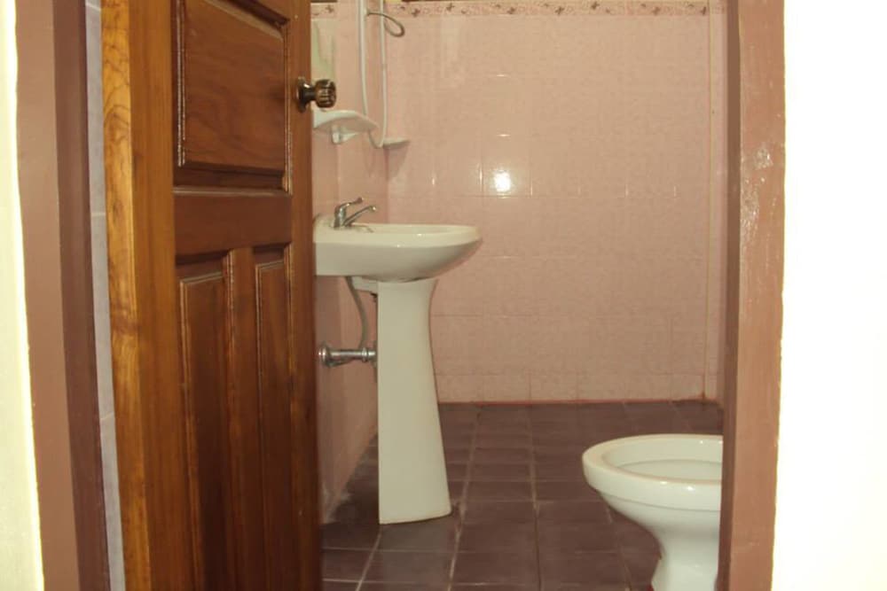 Standard Room photo 2