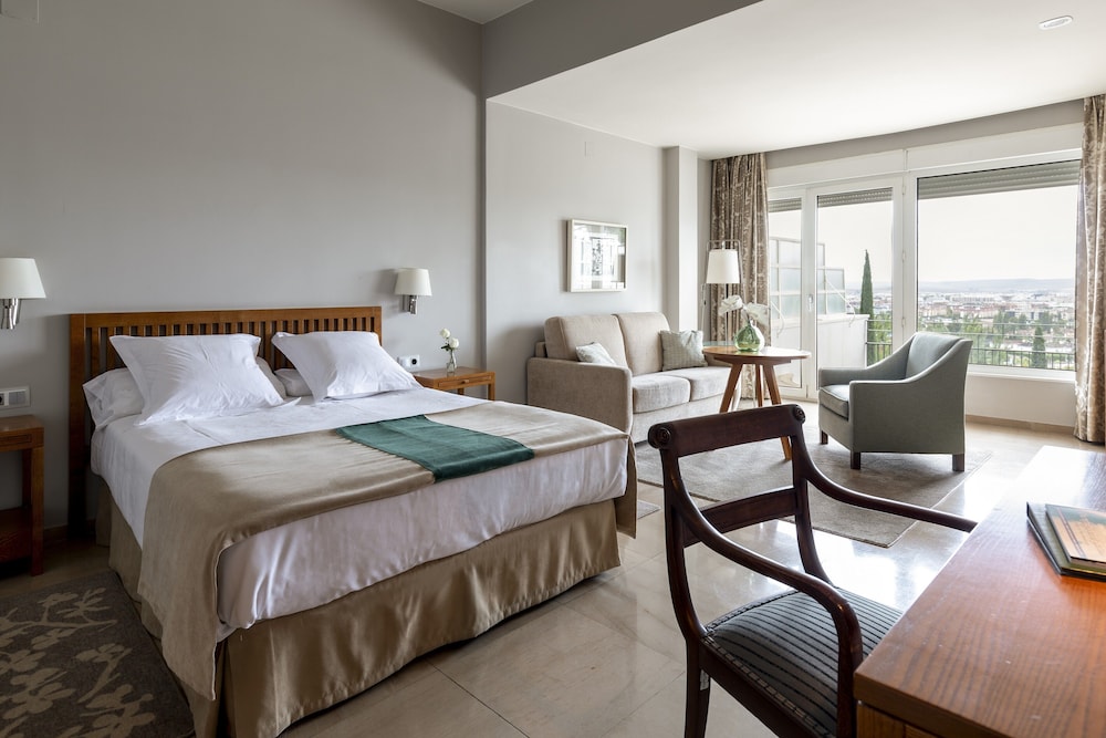 Superior Twin Room - Photo 6