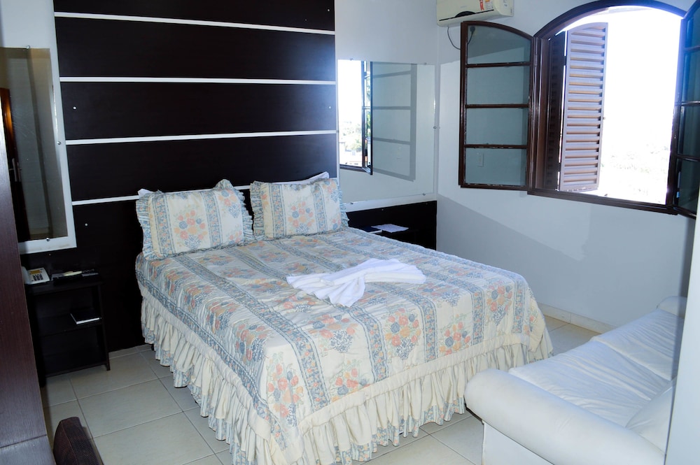 Suite, 1 Queen Bed photo 1