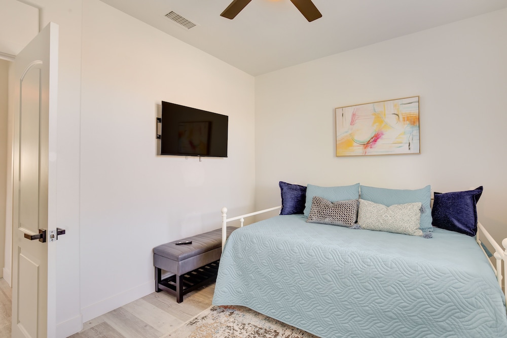 House (4 Bedrooms) photo 2