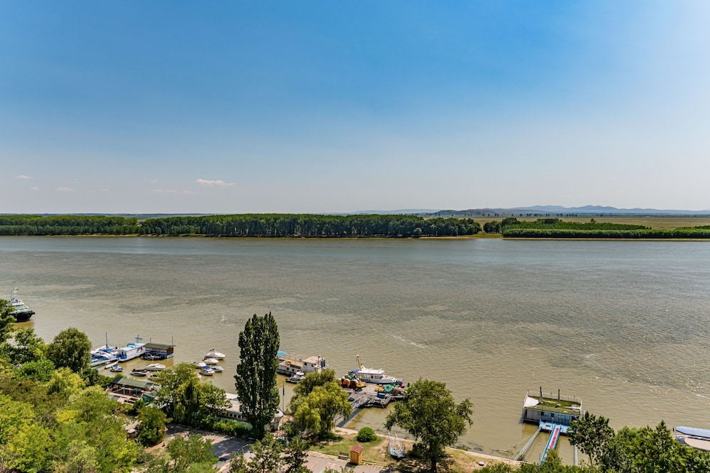 Executive Suite, Balcony, River View photo 2